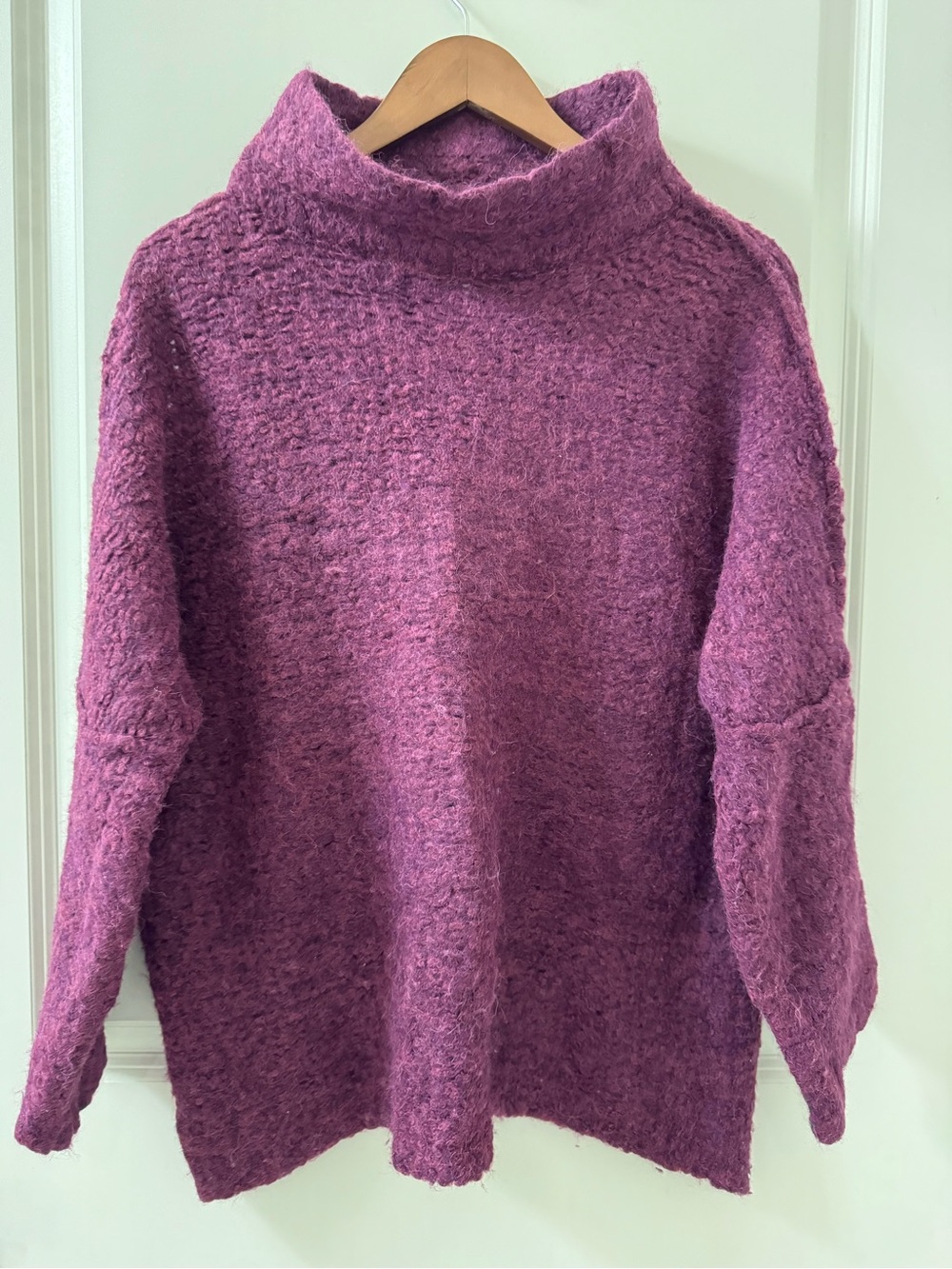 Free People Alpaca Chunky Knit Sweater Womens M Oversized Mock Neck Lavender